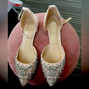 Madison blush Size 8 flats